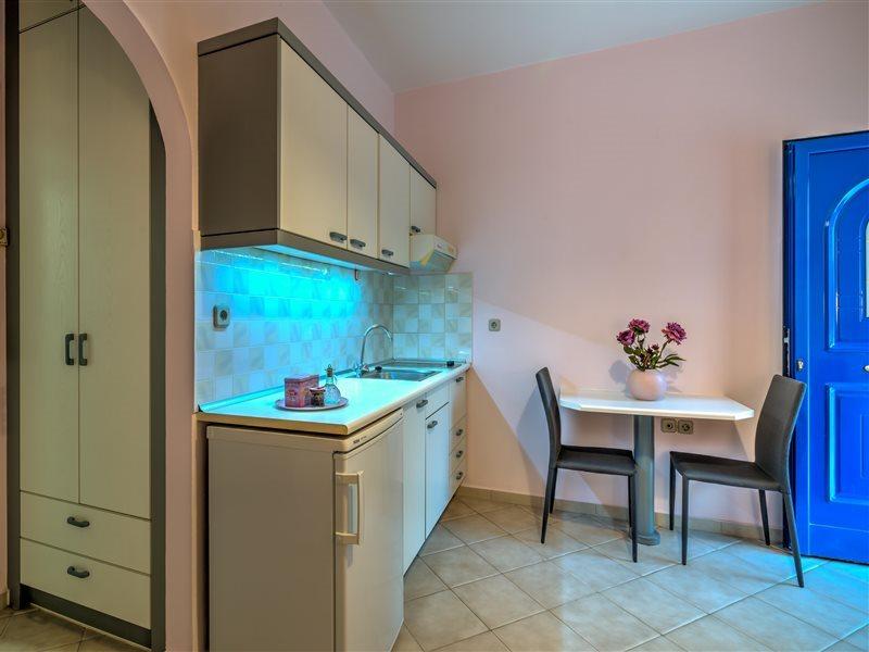 Home Hotel (Adults Only) Херсониссос Экстерьер фото